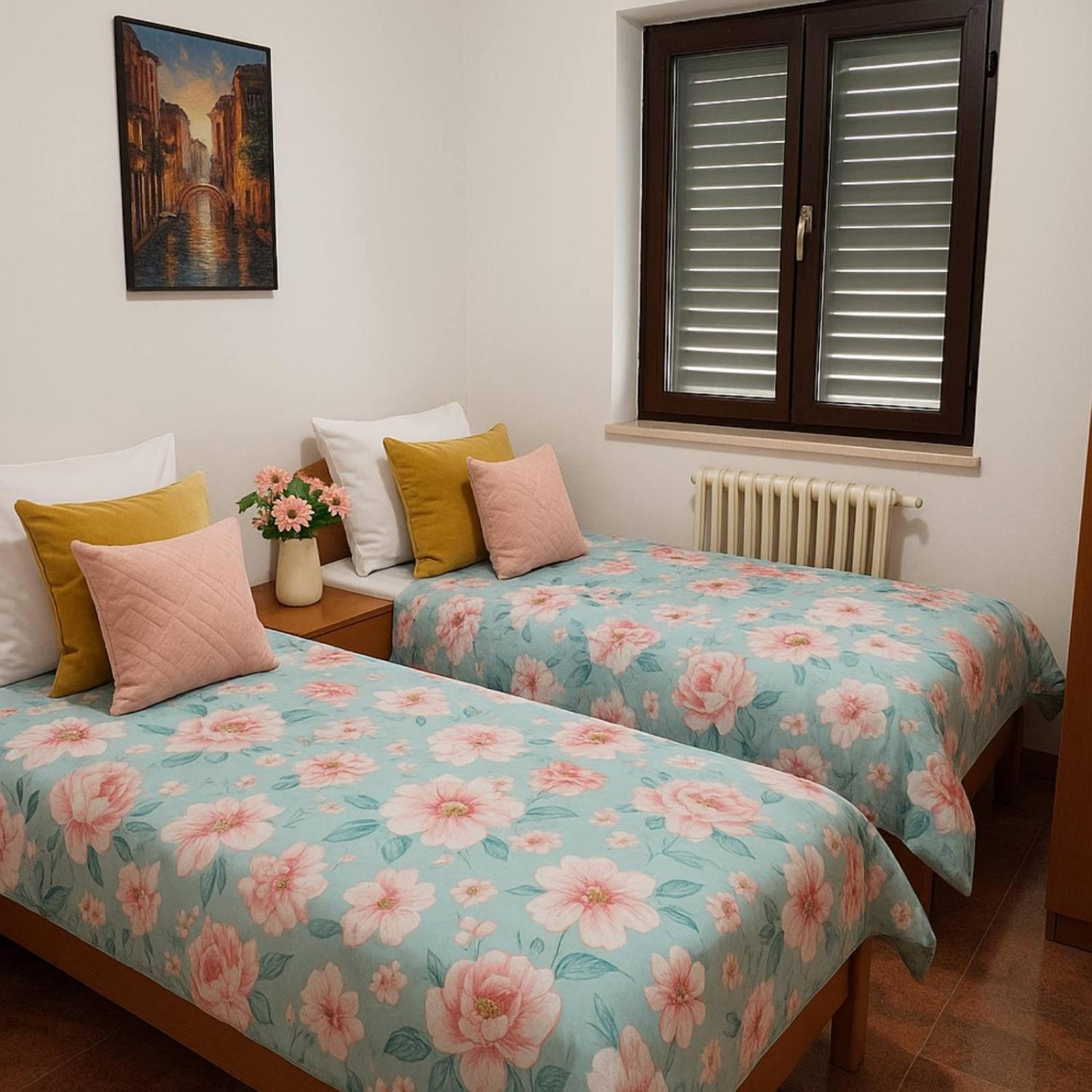 Apartments Villa Mirjana Budva Bagian luar foto
